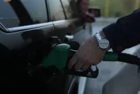 12 Reasons Why Gas Cars Are Better Than Electric in 2025 What Are The Advantages Of Electric Vehicles Over Gas